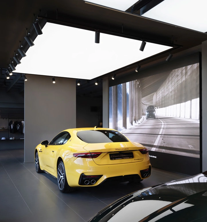 Commercial Showrooms